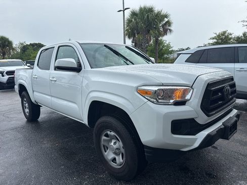 Used 2023 Toyota Tacoma SR AWD/4WD image 2