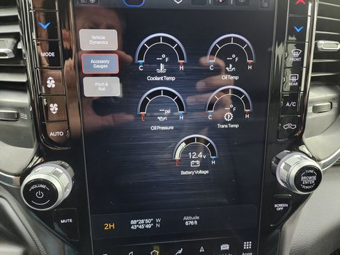 Used 2024 RAM 2500 Laramie w/ Night Edition AWD/4WD image 63