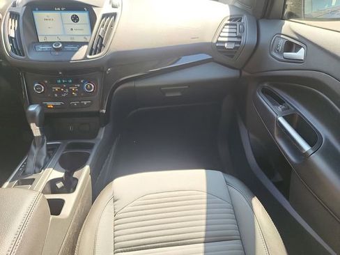 Certified 2017 Ford Escape SE w/ Equipment Group 201A AWD/4WD image 11