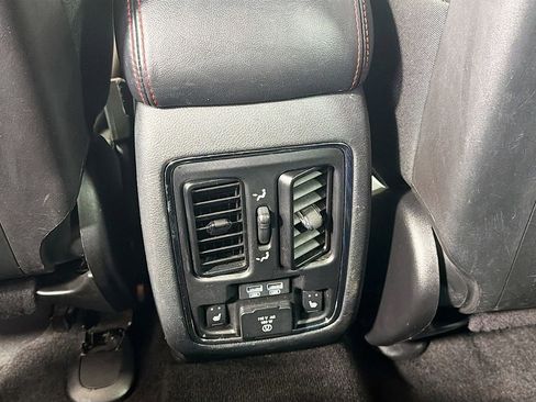 Used 2017 Dodge Durango R/T w/ Blacktop Package AWD/4WD image 28