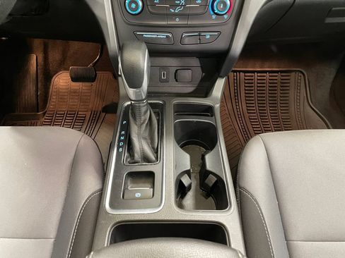Used 2017 Ford Escape S FWD image 11