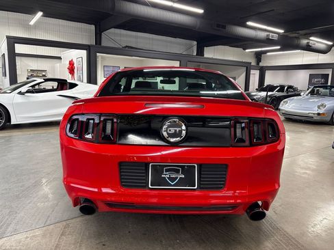 Used 2014 Ford Mustang GT w/ Equipment Group 301A image 11