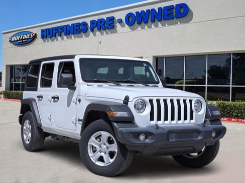 Certified 2022 Jeep Wrangler Unlimited Sport AWD/4WD image 1