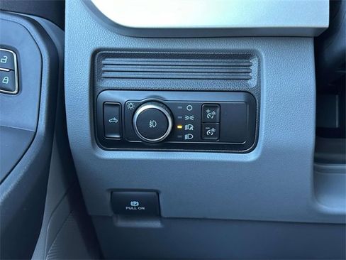 New 2026 Ford F350 XL w/ XL Chrome Package image 19