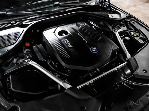 Used 2019 BMW 540i xDrive AWD/4WD image 52