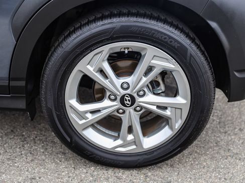 Used 2023 Hyundai Kona SEL w/ Convenience Package FWD image 8