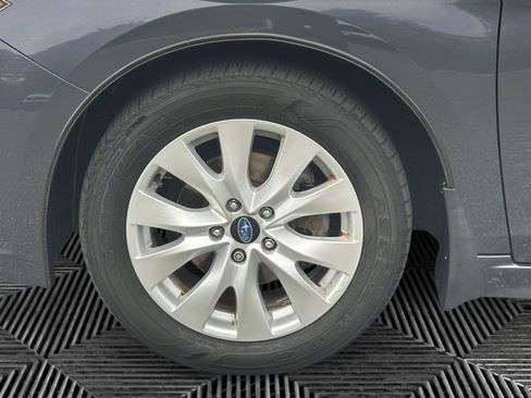Used 2015 Subaru Legacy 2.5i Premium w/ Popular Package #1 AWD/4WD image 9