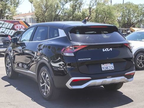 Used 2023 Kia Sportage EX FWD image 8