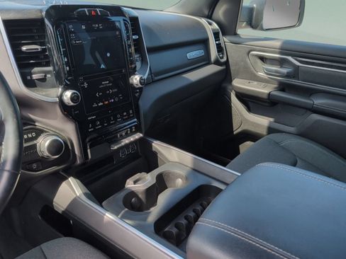 Used 2023 RAM 1500 Big Horn RWD image 41