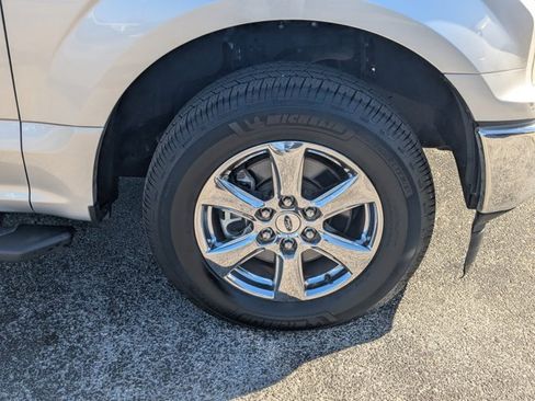 Certified 2019 Ford F150 XLT w/ Equipment Group 302A Luxury image 12