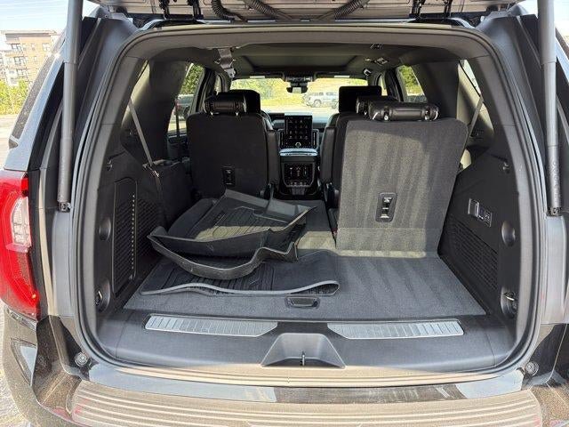 Used 2025 GMC Yukon AT4 Ultimate AWD/4WD image 18