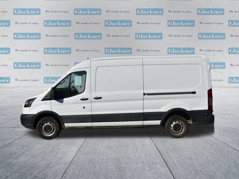 Used 2019 Ford Transit 250 148 Medium Roof RWD image 4