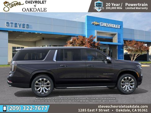 New 2025 Chevrolet Suburban Premier image 5