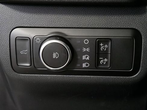 Certified 2025 Ford Escape Platinum AWD/4WD image 18