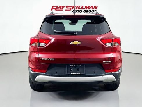 Used 2024 Chevrolet TrailBlazer LT w/ Convenience Package FWD image 6