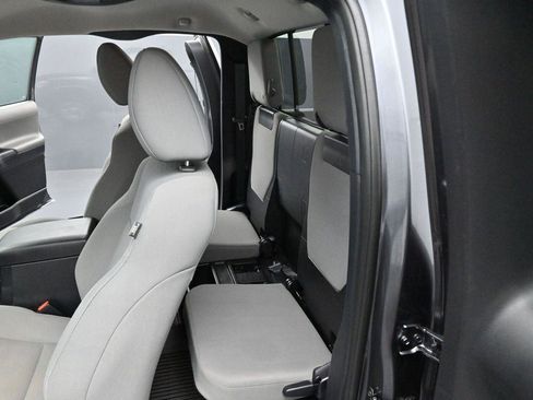 Used 2019 Toyota Tacoma SR w/ SR Convenience Package AWD/4WD image 28