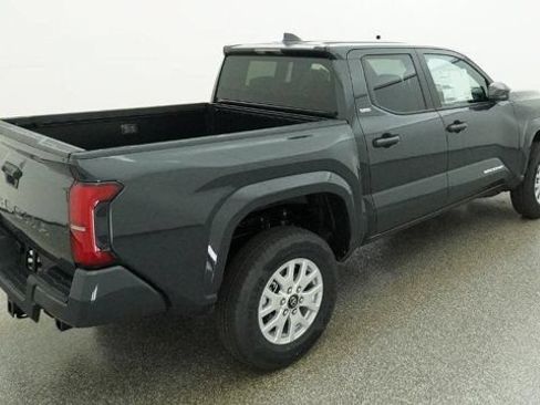 New 2026 Toyota Tacoma 4x4 Double Cab image 9