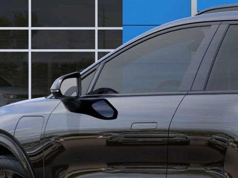 New 2025 Chevrolet Equinox EV RS image 12