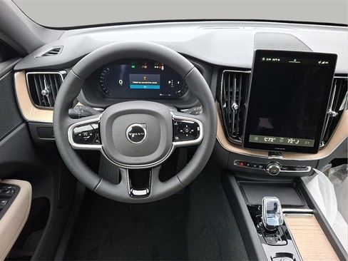 New 2026 Volvo XC60 B5 Plus w/ Climate Package image 5