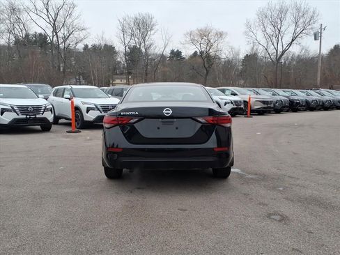 Used 2023 Nissan Sentra S image 6