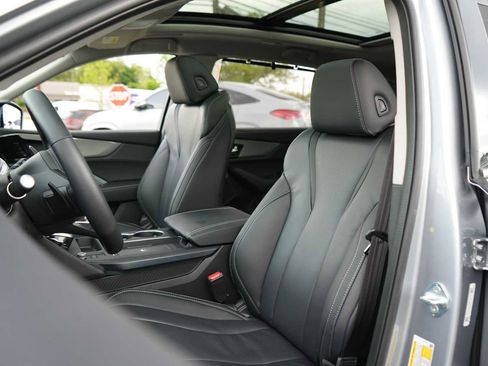 Certified 2026 Acura MDX SH-AWD w/ Technology Package image 16
