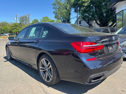 Used 2017 BMW 750i xDrive AWD/4WD image 7