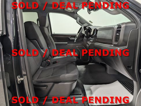 Used 2024 Chevrolet Silverado 1500 LT image 18