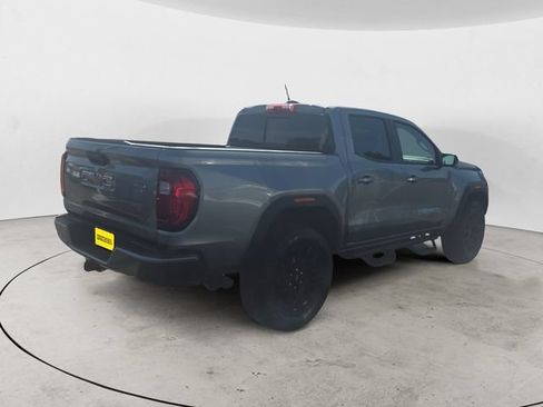 Used 2025 GMC Canyon Elevation w/ Convenience Package AWD/4WD image 4
