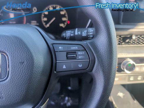 Used 2026 Honda CR-V EX image 27