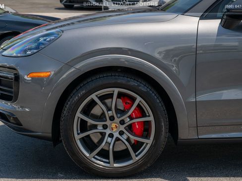 Used 2023 Porsche Cayenne GTS w/ Premium Package Plus image 44