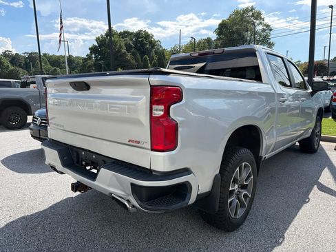 Used 2020 Chevrolet Silverado 1500 RST AWD/4WD image 2