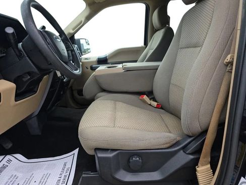 Used 2019 Ford F150 XLT w/ Trailer Tow Package AWD/4WD image 14