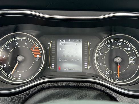 Used 2020 Jeep Cherokee Latitude Plus w/ Cold Weather Group image 14