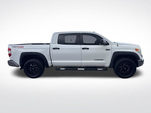 Used 2015 Toyota Tundra SR5 w/ TRD Off Road Package AWD/4WD image 6
