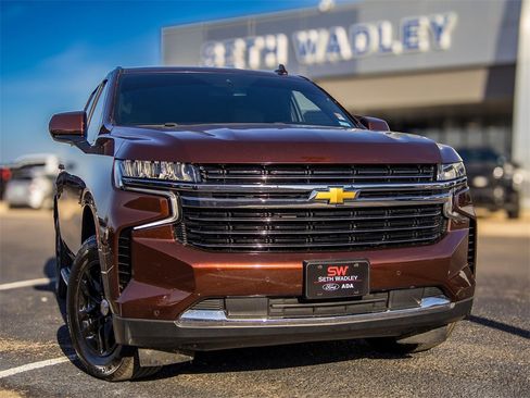 Used 2022 Chevrolet Tahoe LT image 2