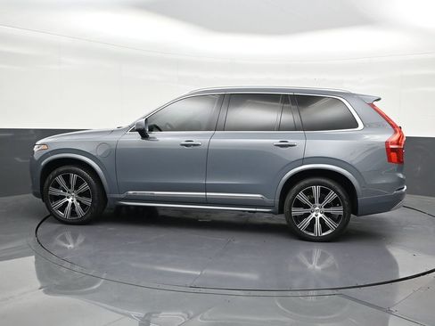 Used 2022 Volvo XC90 T8 Inscription w/ Advanced Package AWD/4WD image 2