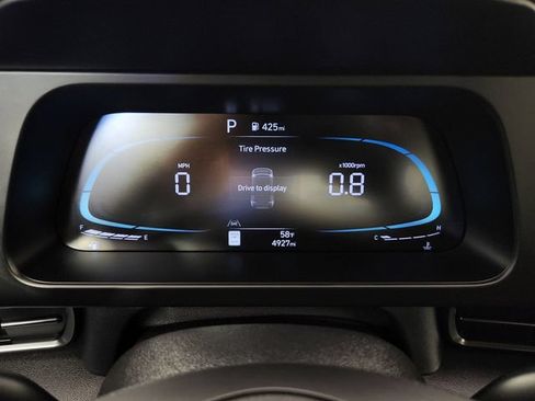 Certified 2025 Hyundai Elantra Sport FWD image 16