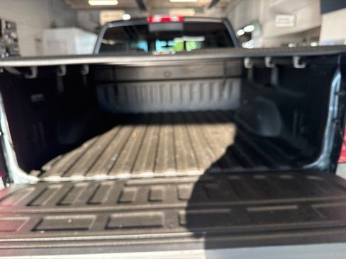 Used 2018 Chevrolet Silverado 1500 LTZ w/ LTZ Plus Package AWD/4WD image 25