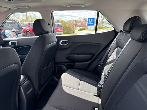 Used 2020 Hyundai Venue SEL w/ Convenience + Premium Package FWD image 20