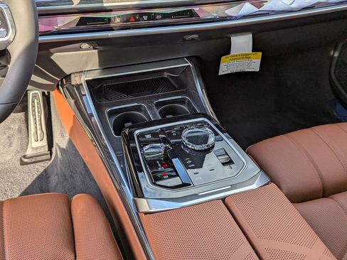New 2026 BMW 740i xDrive AWD/4WD image 33