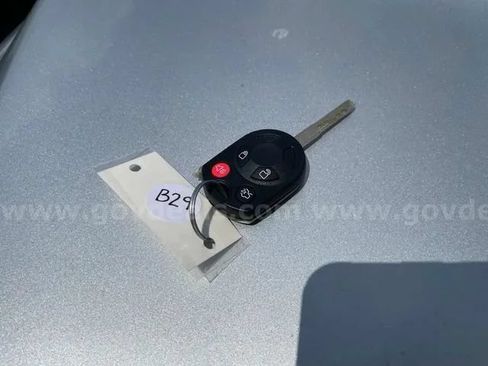 Used 2016 Ford Focus SE FWD image 21