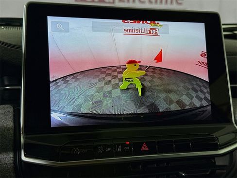 Used 2022 Jeep Compass Latitude image 6