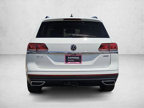 Used 2023 Volkswagen Atlas SE AWD/4WD image 7