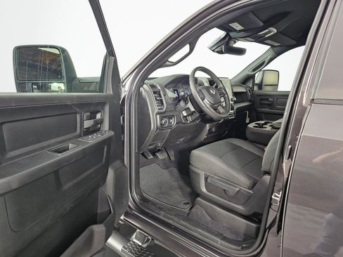 New 2026 RAM 2500 Tradesman AWD/4WD image 23