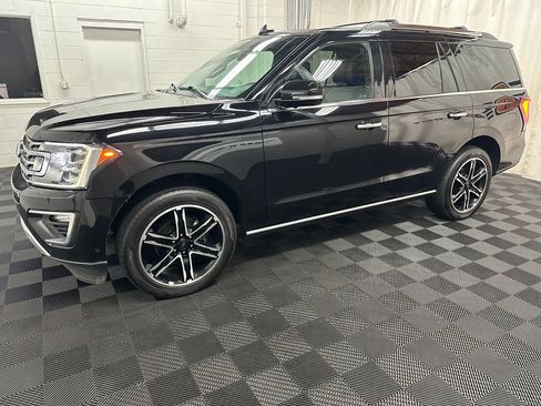 Used 2021 Ford Expedition Limited AWD/4WD image 5