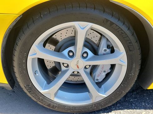 Used 2013 Chevrolet Corvette Grand Sport w/ 3LT Preferred Equipment Group RWD image 25