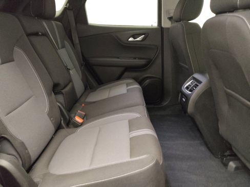Used 2024 Chevrolet Blazer LT w/ Convenience Package FWD image 19