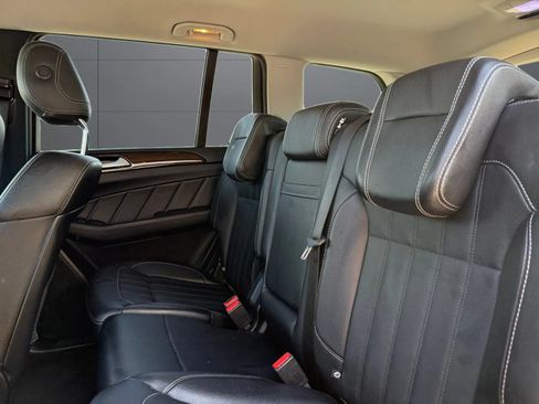 Used 2015 Mercedes-Benz GL 450 4MATIC image 19