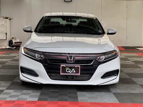 Used 2018 Honda Accord LX image 2
