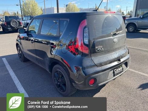 Used 2017 Kia Soul image 9